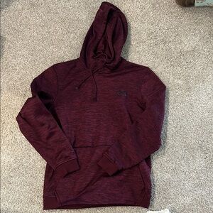 Under Armour womens Heathered Burgundy Pullover Hoodie size small